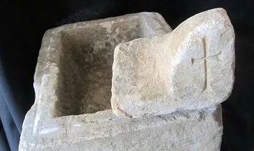 Sinop’ta Hz. İsa’nın çarmıha gerildiği haçı muhafaza eden taş sandık bulundu
