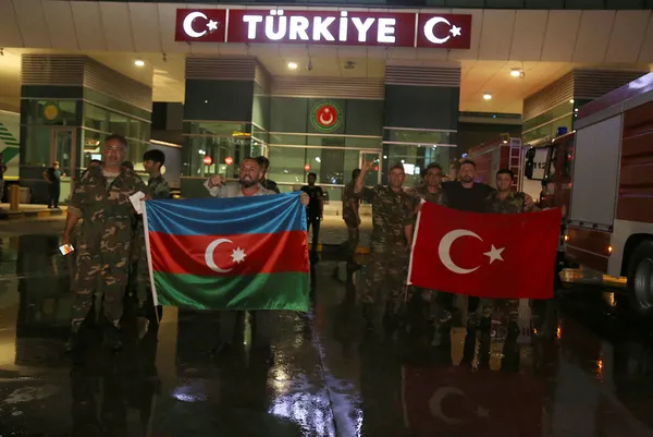 Azerbaycan yangın söndürme ekipleri, Türkiye'ye giriş yaptı 5 azerbaycan yangin sondurme ekipleri turkiyeye giris yapti 1627883699957