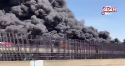 ABD’de otomobille çarpışan yakıt tankeri alev alev yandı: 1 ölü | Video