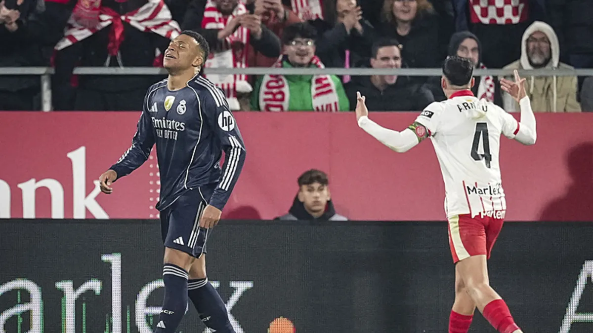 La Liga’da Girona ile 1-1 berabere kalan Real Madrid, liderliği Barcelona’ya kaptırdı La Liga’da Girona ile 1-1 berabere kalan Real Madrid, liderliği Barcelona’ya kaptırdı