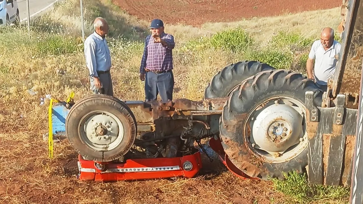 Buğday tarlasında acı son! Traktör takla attı: 1 ölü, 1 ağır yaralı Buğday tarlasında acı son! Traktör takla attı: 1 ölü, 1 ağır yaralı