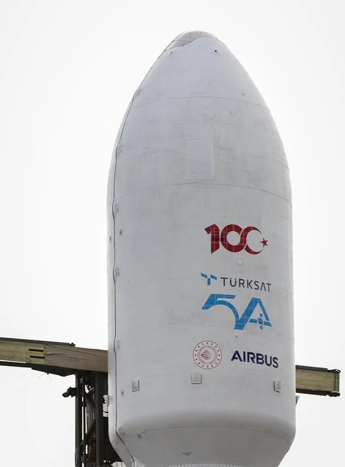 turksat-5a-uydusu-uzaya-firlatildi-ilk-sinyal-geldi-1610085605009.jpg