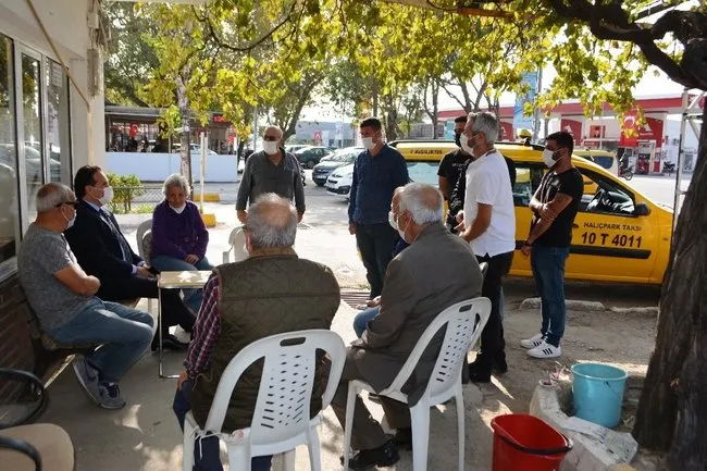 Ayvalık’ta kaymakamı gören şaşırdı