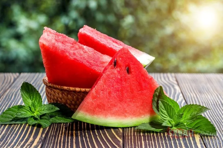 Sıcak havalara karşı 9 serinletici yaz meyvesi