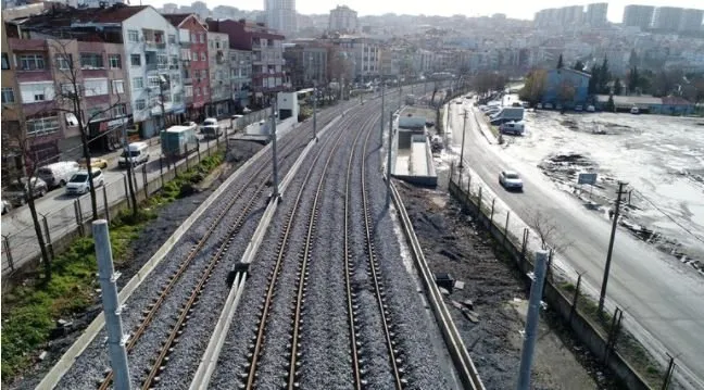 Halkalı-Sirkeci arası banliyö tren hattındaki çalışmalar havadan görüntülendi