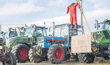 Çiftçilerden dev protesto