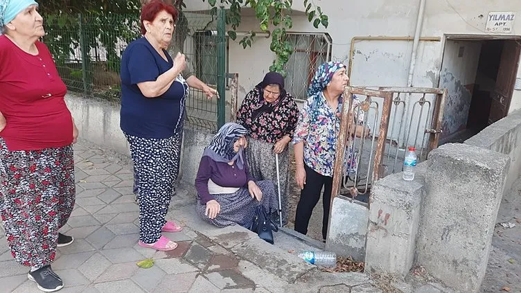 Oğlu evi yaktı: Anne gözyaşlarına boğuldu!