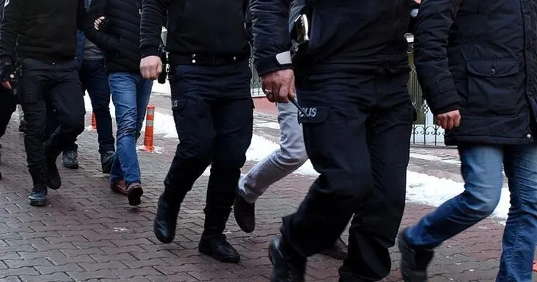 İzmir’de FETÖ’nün emniyet mahrem yapılanmasına operasyon: 7 gözaltı