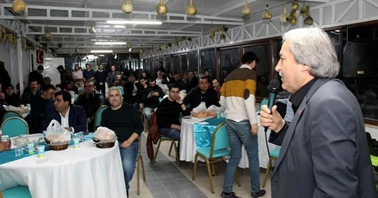 Başkan Şahin, belediye personeliyle yemekte buluştu