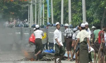 Myanmar’daki şiddet olaylarında 96 kişi hayatını kaybetti!
