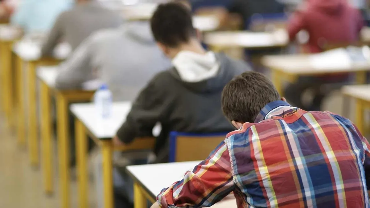 İOKBS ne zaman, sınav giriş yerleri ne zaman ve nasıl sorgulanacak? MEB 2026 Bursluluk sınavı takvimi