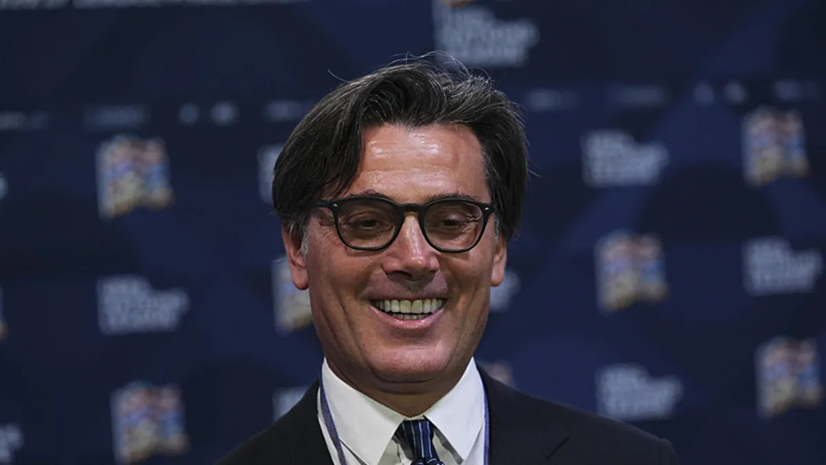 Vincenzo Montella'dan Osimhen sözleri: "Yarınki maçta oynamazsa…"