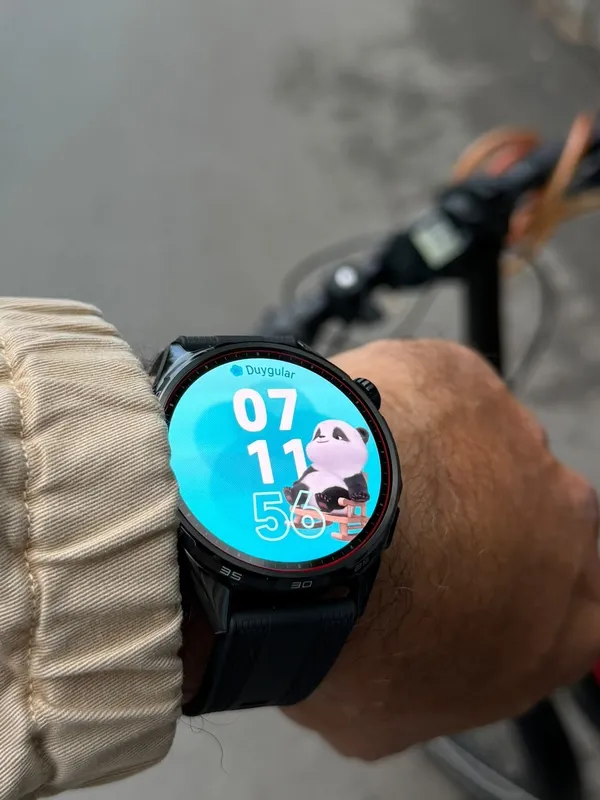 buyukadada-tekerlekler-donerken-huawei-watch-gt-7-serisi-ile-bir-gun-1789996225311.jpeg