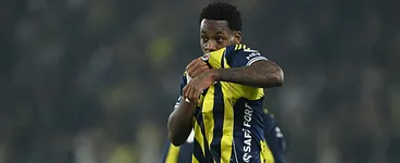 UEFA’dan Jhon Duran’ın cezasını açıkladı!