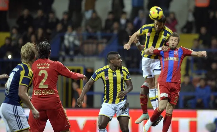 Karabükspor - Fenerbahçe maçının fotoğrafları