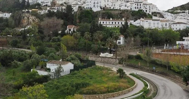 İspanya’da Covid-19’un uğramadığı Zahara de la Sierra kasabası örnek olmaya devam ediyor