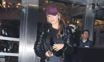 Oyunculuktan şarkıcılığa