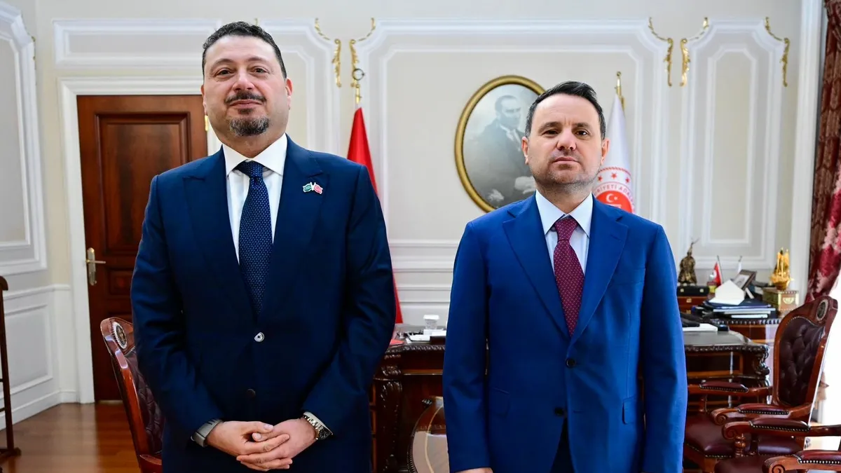 Bakan Gürlek Suudi Arabistan’ın Ankara Büyükelçisiyle bir araya geldi Bakan Gürlek Suudi Arabistan’ın Ankara Büyükelçisiyle bir araya geldi