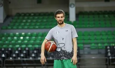 Milli basketbolcu Doğuş Özdemiroğlu elinden ameliyat edildi