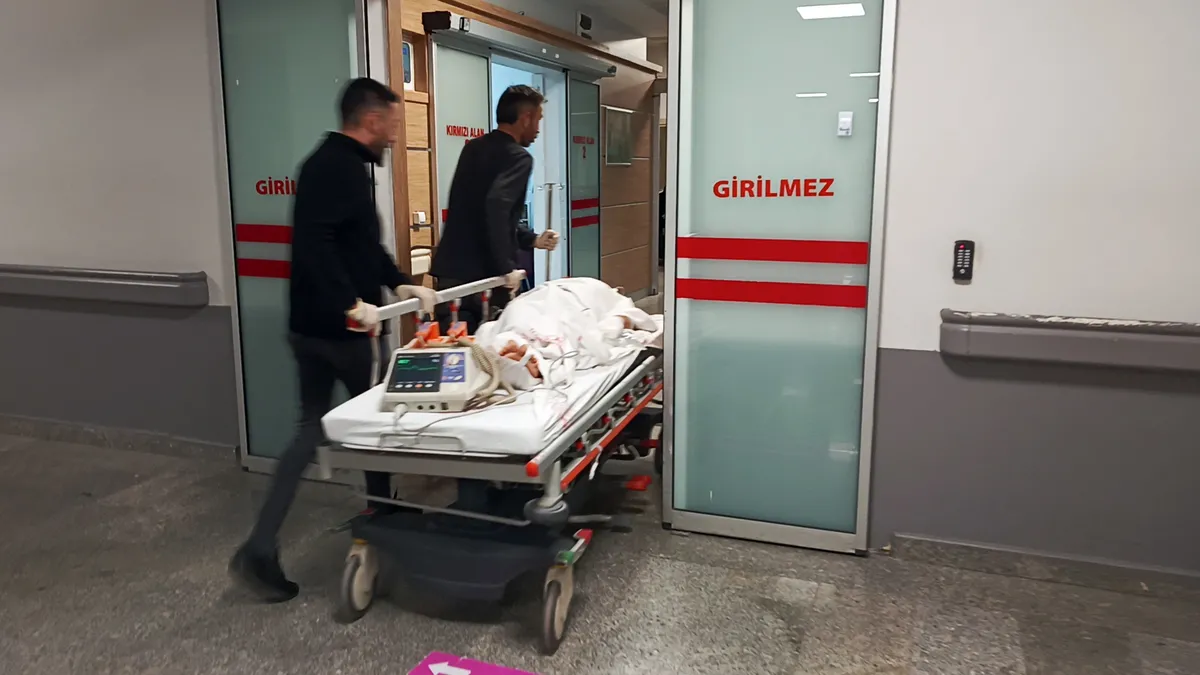 Karaman’da boşanmak isteyen kadına dehşeti yaşattı: Evine kadar takip edip defalarca bıçakladı! Karaman’da boşanmak isteyen kadına dehşeti yaşattı: Evine kadar takip edip defalarca bıçakladı!