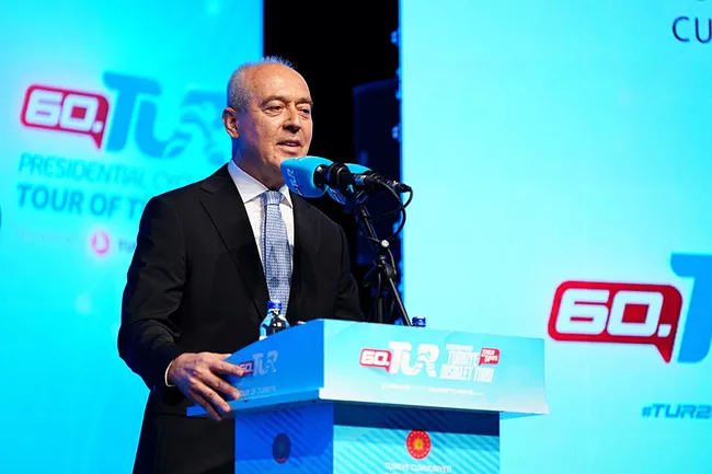60-cumhurbaskanligi-turkiye-bisiklet-turunun-tanitimi-yapildi-1744806887854.jpeg