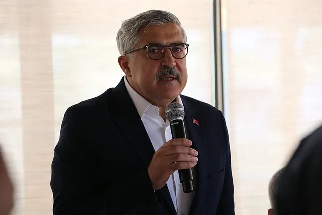 AK Partili Hüseyin Yayman’dan CHP Genel Başkanı Özgür Özel’e sert tepki: CHP ontolojik sorun yaşıyor!