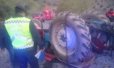 Aydın’da seyir halindeki traktör devrildi: 1’i ağır 3 kişi yaralandı