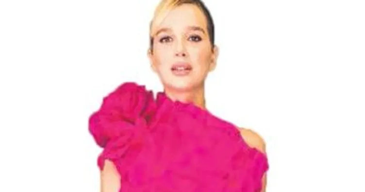 Hayır için yine dolabını boşalttı