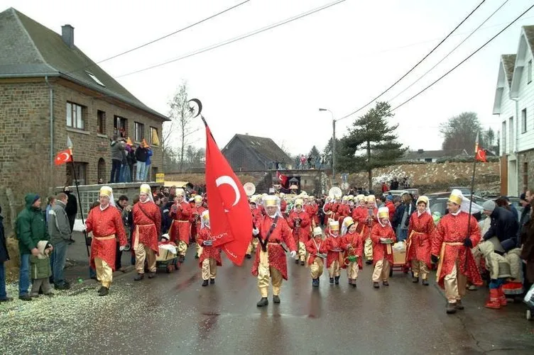 ’Türksüz Türk köyü’ Faymonville’de karnaval coşkusu