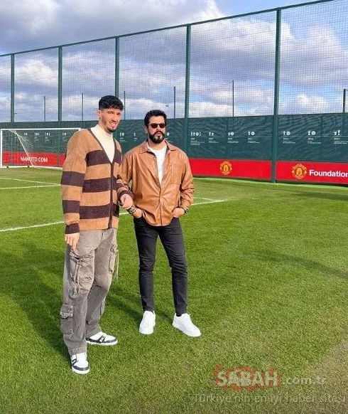 Burak Özçivit Manchester United’ta oynayan Altay Bayındır’ı ziyaret etti!