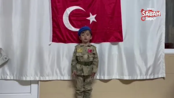 Küçük Ömer'in İstiklal Marşı coşkusu | Video