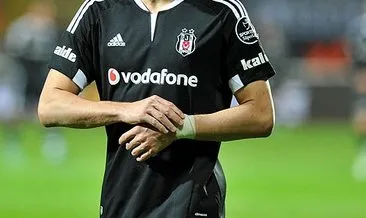Beşiktaş’ın eski yıldızı Mario Gomez futbolu bırakıyor!