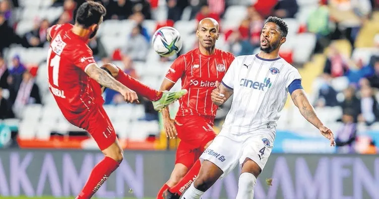 Antalya Paşa’ya 90+2’de takıldı