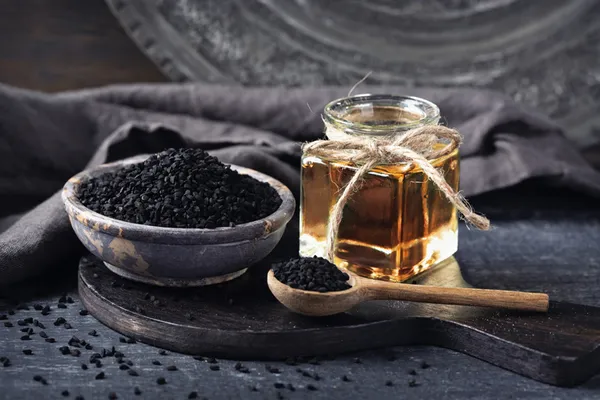 sadece-bir-cay-kasigiyla-insulin-direncini-bitiriyor-diyabetin-dogal-sifasi-1695450627717.jpg