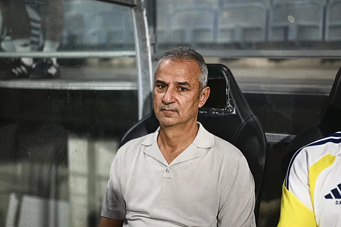 canli-uefa-sampiyonlar-liginde-sturm-graz-fenerbahce-maci-1786476796424.jpeg
