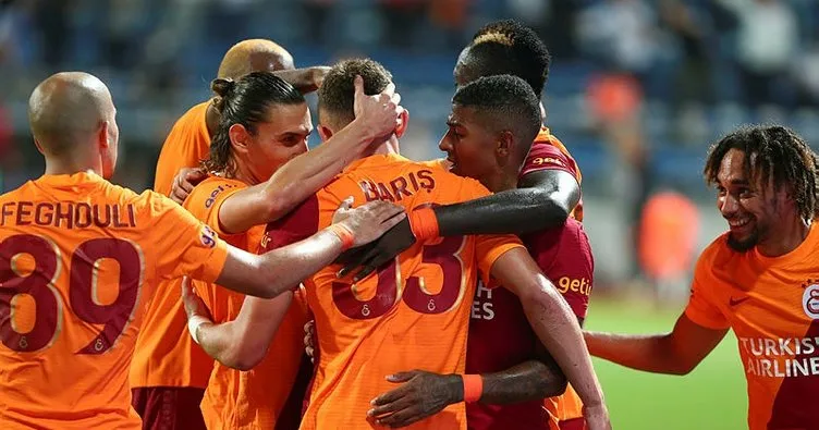 Son dakika: Galatasaray’da yeni transferlerin oyunu yetmedi! Kasımpaşa ikinci yarı döndü…