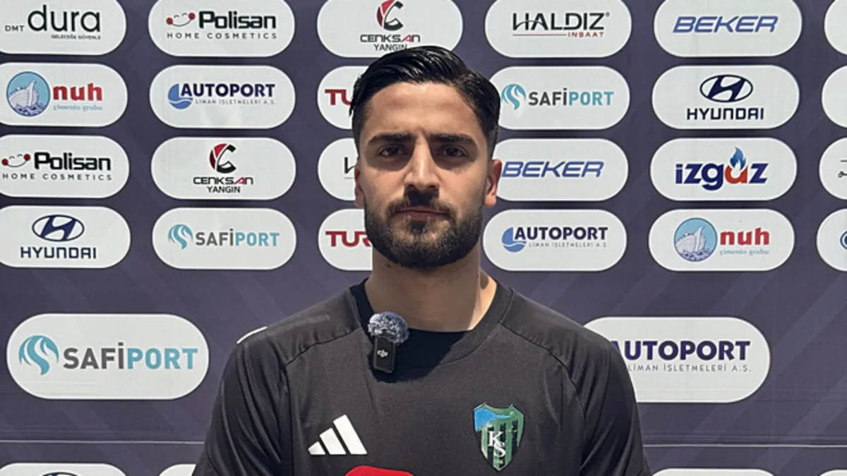 Serhat Öztaşdelen: “Umarım uzun yıllar Kocaelispor kalesini korurum” Serhat Öztaşdelen: “Umarım uzun yıllar Kocaelispor kalesini korurum”