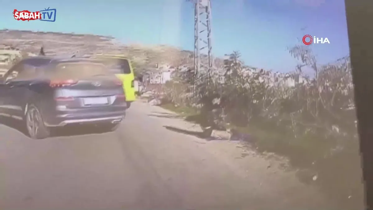 Batı Şeria’da bir İsrailli, üzerine ATV sürdüğü Filistinliyi yaraladı videosunu izle Batı Şeria’da bir İsrailli, üzerine ATV sürdüğü Filistinliyi yaraladı videosunu izle