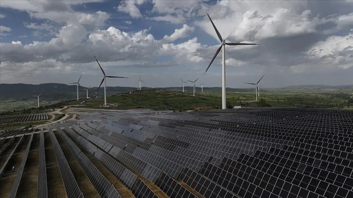 Türkiye'nin yenilenebilir enerji kurulu gücü 74 bin megavatı aştı