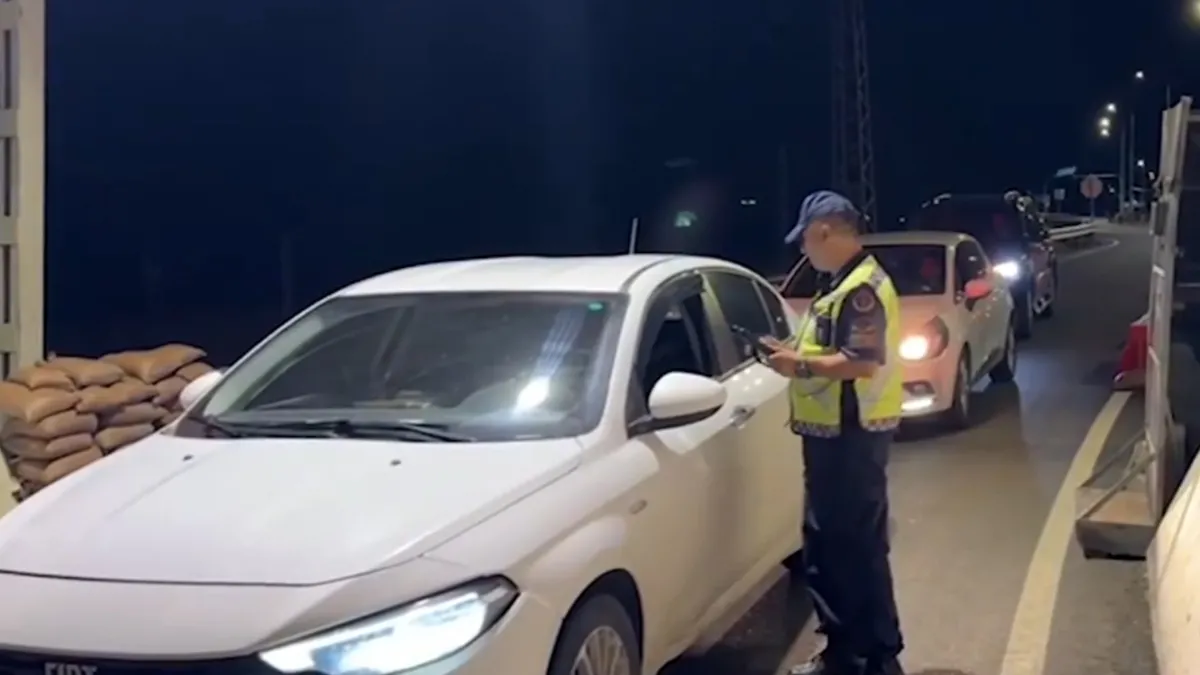 Bir haftada 2 milyona yakın araç denetlendi Bir haftada 2 milyona yakın araç denetlendi