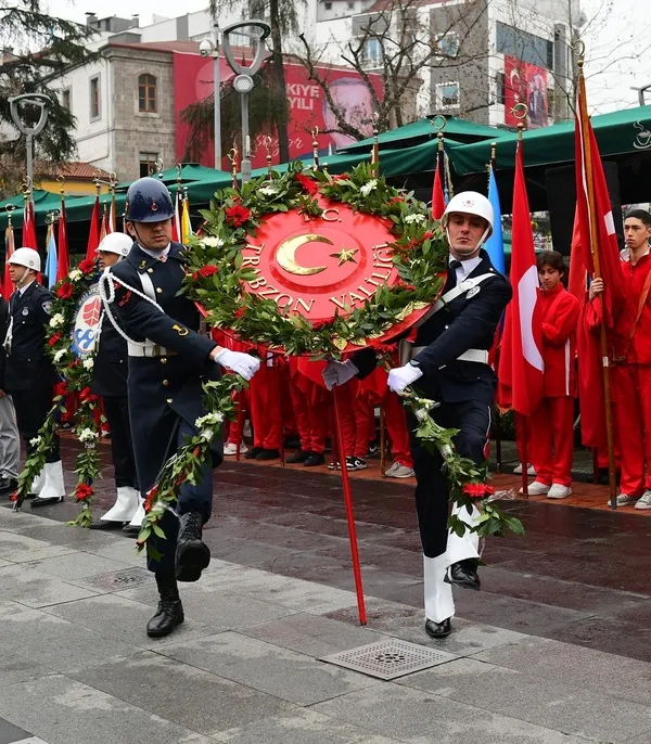 18-mart-canakkale-zaferinin-108-yil-donumunde-trabzonda-cesitli-etkinliklerle-kutlandi-1679129336764.jpg
