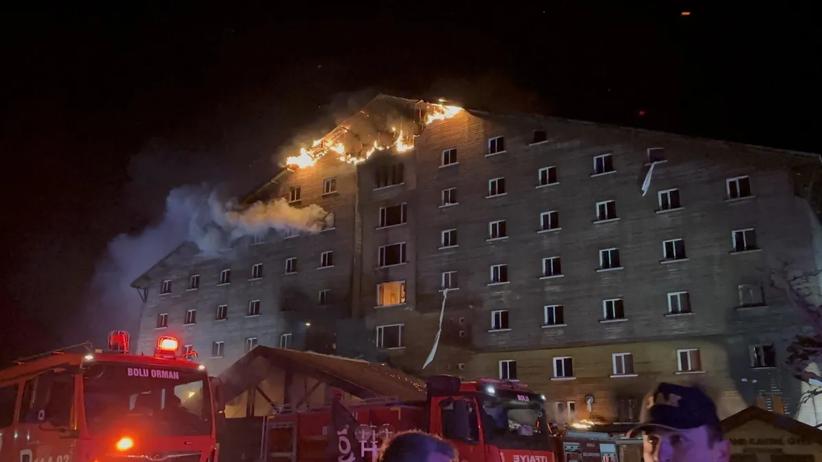 78 kişi hastanede faciada hayatını kaybetmişti: Hastanede tedavisi devam eden sadece 2 kişi kaldı 78 kişi hastanede faciada hayatını kaybetmişti: Hastanede tedavisi devam eden sadece 2 kişi kaldı