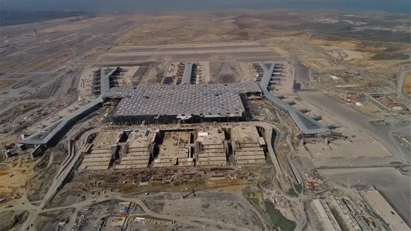 3. Havalimanı inşaatında yükselen yeni yapı merak uyandırdı