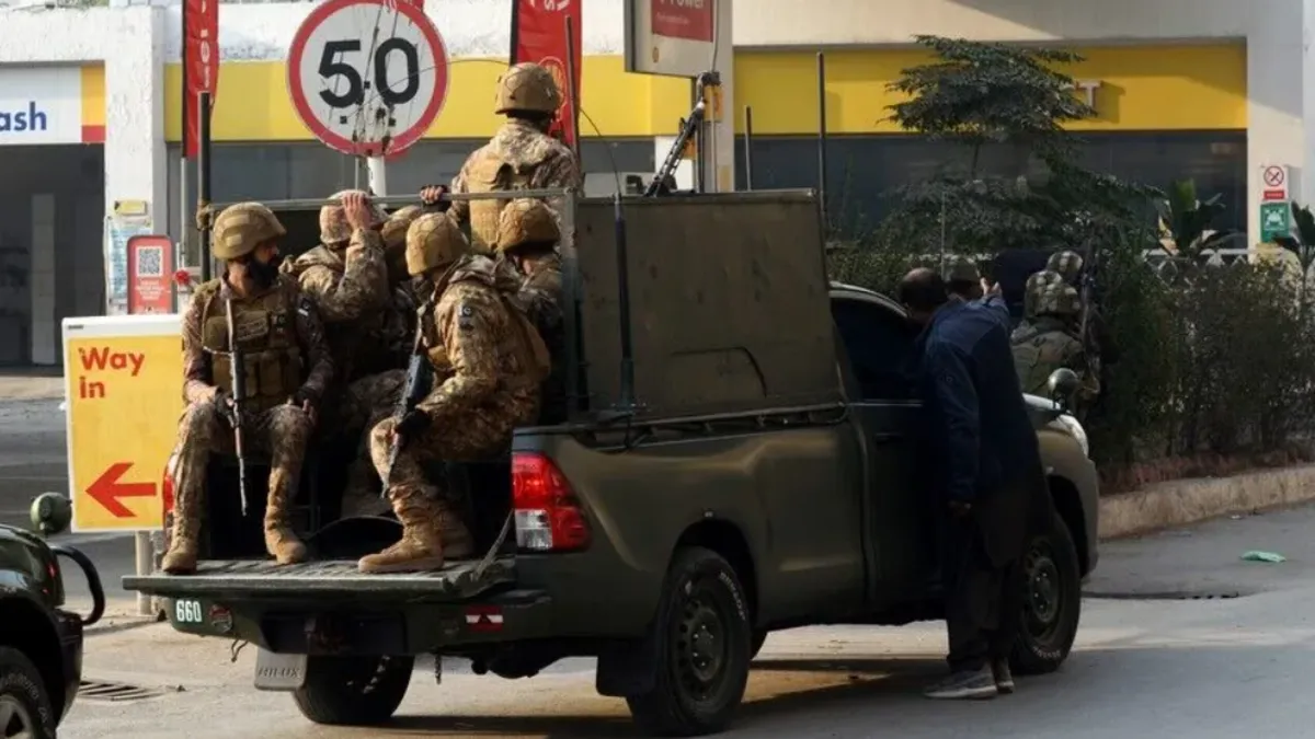 Pakistan ordusu: Belucistan'daki operasyonlarda 33 militan etkisiz hale getirildi