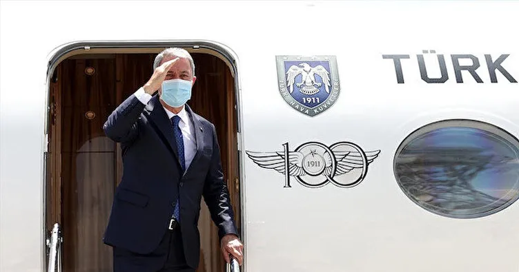 Bakan Akar, BAE’ye gitti