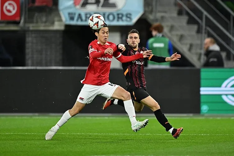 Son dakika haberi: AZ Alkmaar - Galatasaray maçında Muslera ve Nelsson’dan inanılmaz hata!