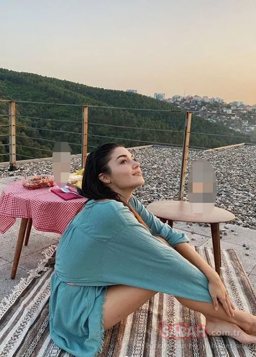 Hande Erçel fascinated with the sunset pose! Did Kerem Bürsin take the romantic poses of Hande Erçel?
