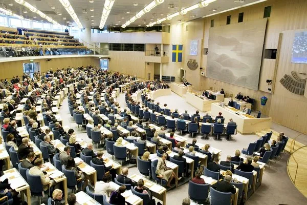 Dünyada milletvekili maaşları