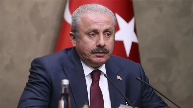 pakistan-senatosu-baskan-erdogani-nobel-baris-odulune-aday-gosterdi-tek-basina-kuresel-felaketi-onledi-1672846169827.jpg Pakistan, Başkan Erdoğan'ı Nobel Barış Ödülü'ne aday gösterdi: Tek başına küresel felaketi önledi