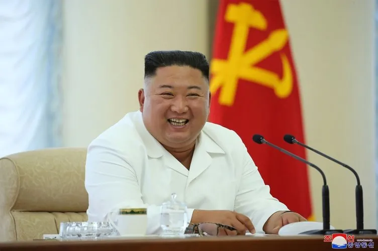 Kuzey Kore Lideri Kim Jong Un 3 hafta sonra ilk kez görüntülendi! Dikkat çeken detaylar...
